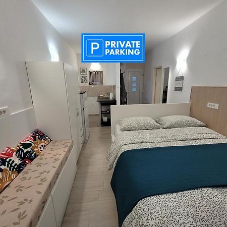 Apartma Zusterna Za Bazenom Koper Bagian luar foto